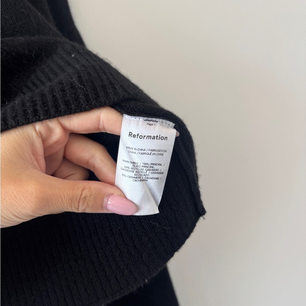 REFORMATION Paloma Cashmere Black Sweater L - Picture 6 of 6